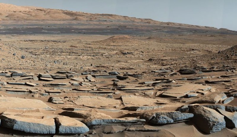 Mars'ın yüzeyinden kaybolan suyun kabuğunda sıkıştığı düşünülüyor