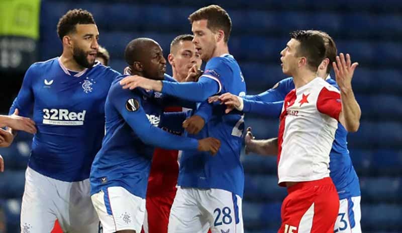 Avrupa Ligi'nde oynanan Rangers - Slavia Prag maçında ırkçılık iddiası