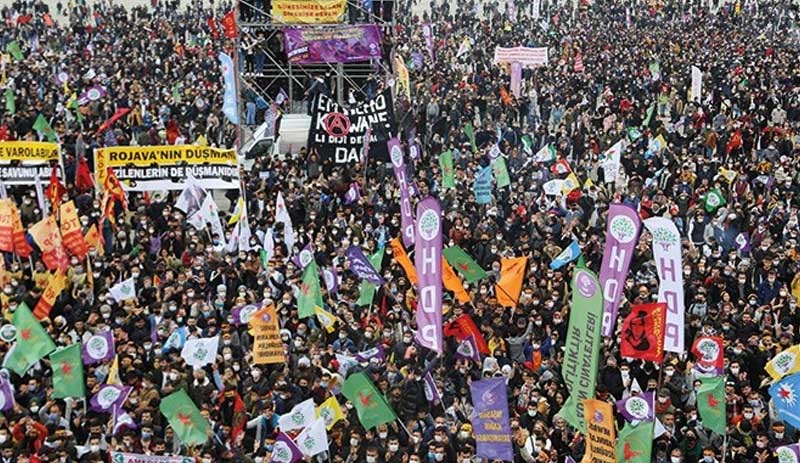 İstanbul Newroz kutlamalarında gözaltına alınan 11 kişi serbest bırakıldı