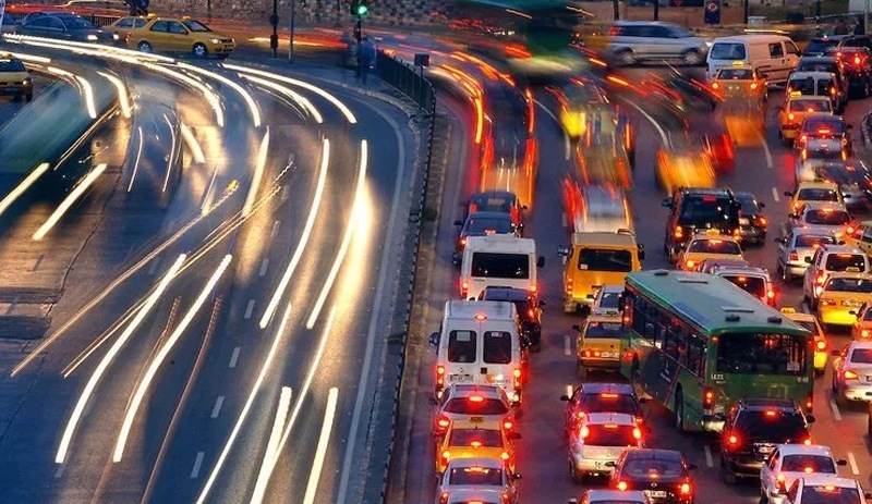 İstanbul'daki trafiğin nedeni belli oldu