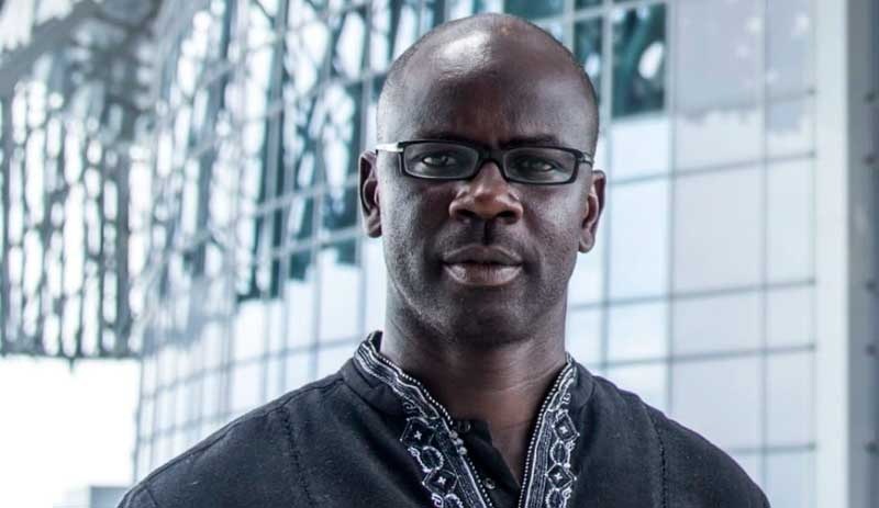 Fransa Milli Takımı'nın eski futbolcusu Lilian Thuram: İnsan ırkçı doğmaz, ırkçı olur