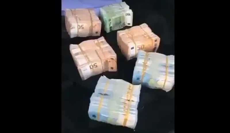 Ahmet Şık, 'AKP'li vekilin danışmanına ait' dediği para balyalarının videosunu paylaştı