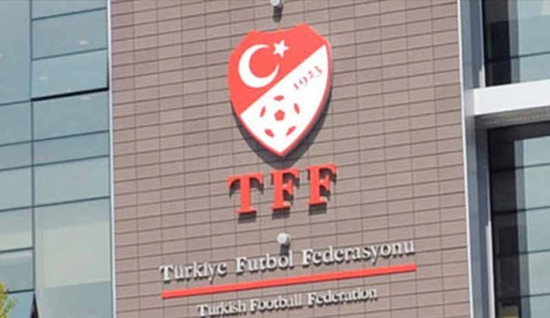 TFF: Üç hakemin koronavirüs testi pozitif çıktı