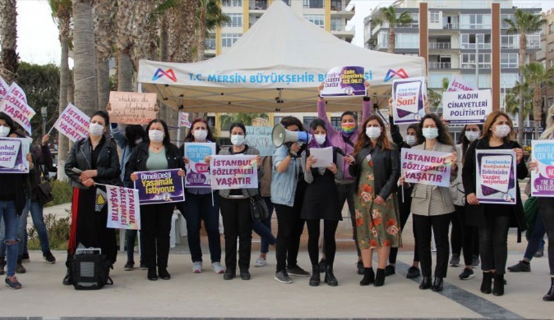 AKP'li Akdeniz Belediyesi 8 Mart'a katıldıkları gerekçesiyle 3 kadını Kod 29 ile işten çıkardı