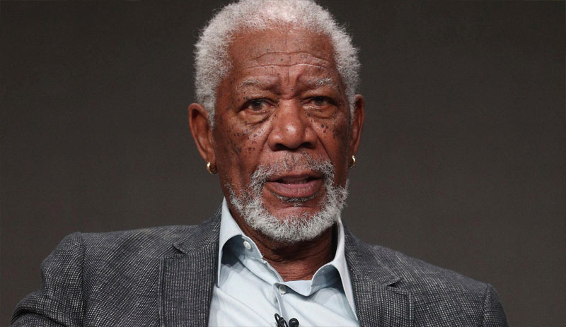 Morgan Freeman'dan çağrı: Bana güveniyorsanız aşı olun