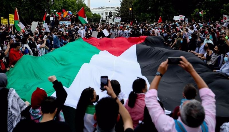ABD'de binlerce kişi Filistin için yürüdü