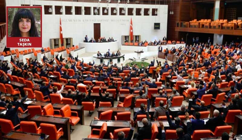 HDP, HSK Kurulu’na yeni üye seçimini protesto ederek Meclis'i terk etti