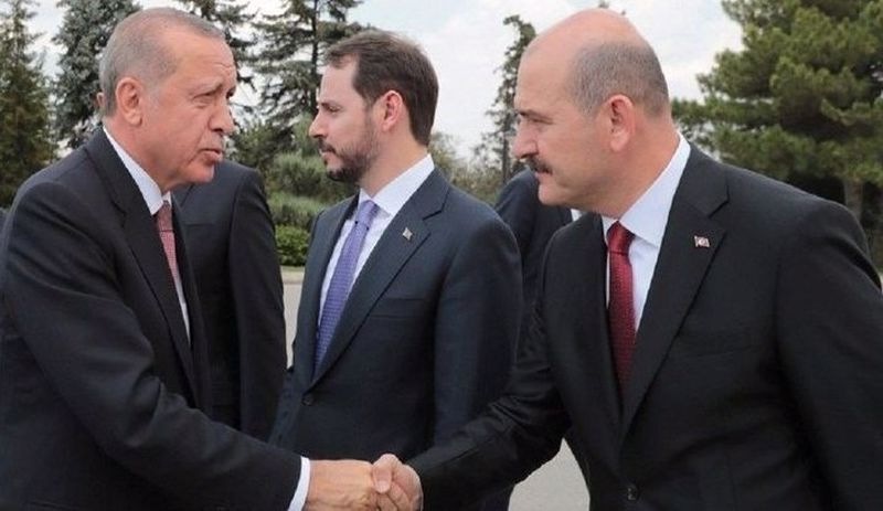 'Soylu tehdit etti, Erdoğan dönüşü olmayan bir yola girdi'