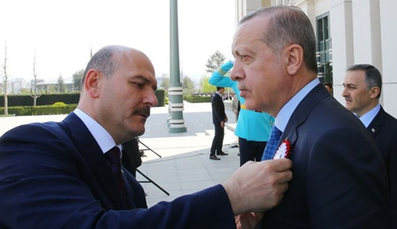 'Soylu, Erdoğan'ı tehdit ediyor: Beni korumazsan açıklarım'