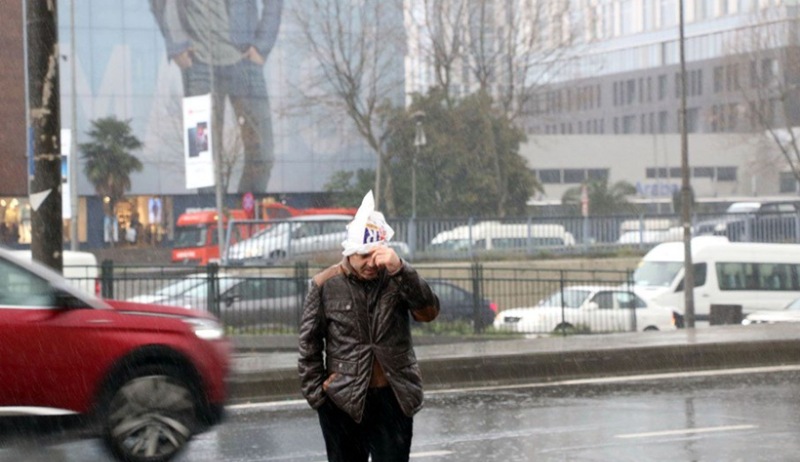 Hava sıcaklığı mevsim normallerine dönüyor: Marmara ve Batı Karadeniz’de sağanak uyarısı