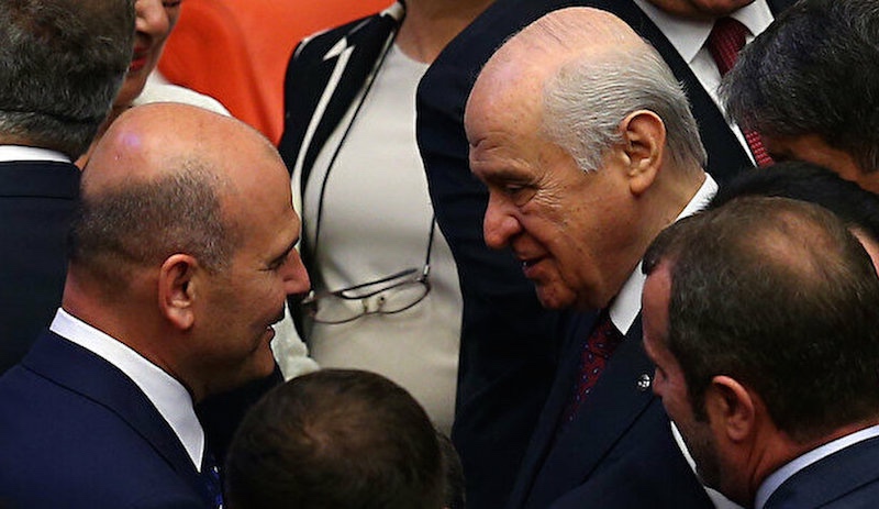 Davutoğlu: Bahçeli ve Perinçek, Soylu'nun koltuğunda kalmasını Cumhurbaşkanı'na dikte ettiler