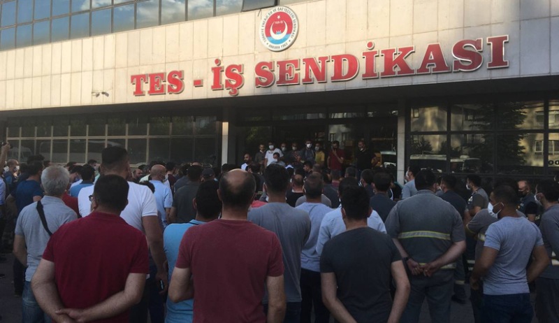 TES-İŞ'te üye kaybı sürüyor: Yüzlerce işçi istifa etti