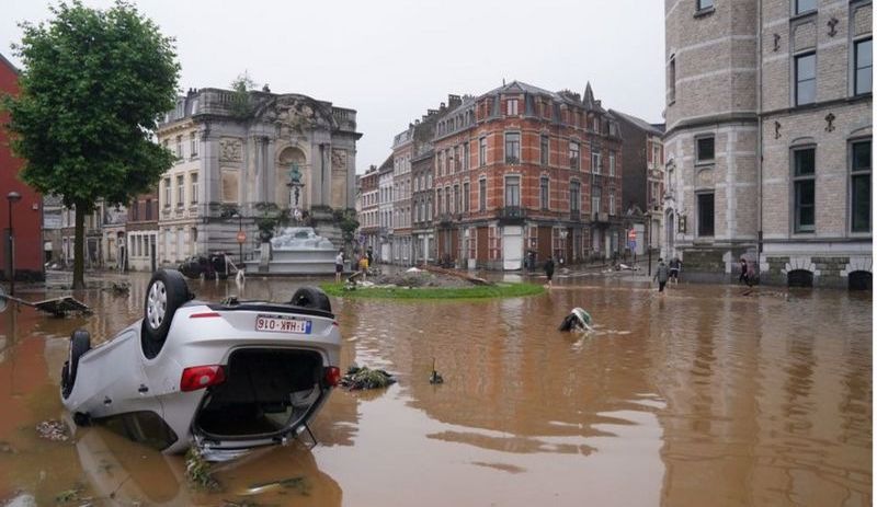 Avrupa'da şiddetli yağış: Almanya'da 81, Belçika'da 11 kişi öldü; onlarca kişi kayıp
