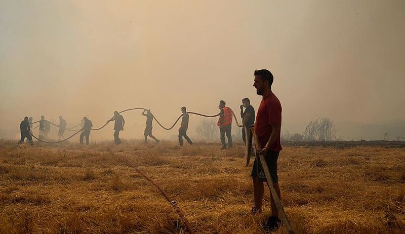 Yunanistan'da orman yangınları: 55'ten fazla noktada söndürme çalışması sürüyor