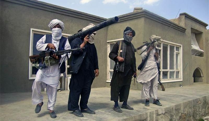 Gazni düştü, Taliban Kabil'e yaklaşıyor
