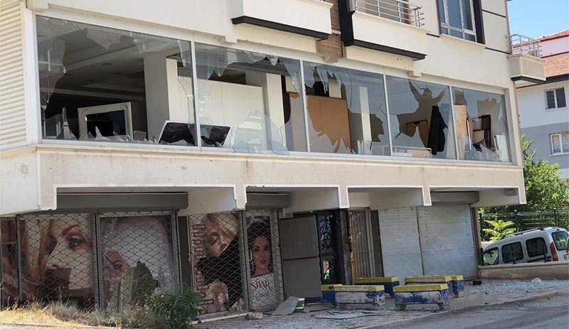 Ankara'da saldırıya uğrayan Suriyeliler mahalleyi terk ediyor