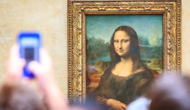 Mona Lisa neden İtalya'da değil de Fransa'da