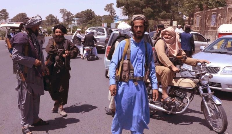 Taliban, Celalabad'ı ele geçirdi: Afgan hükümetinin kontrolünde olan tek büyük şehir başkent Kabil