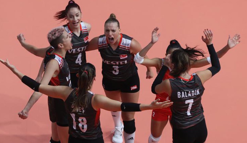 2021 Avrupa Voleybol Şampiyonası: Türkiye yarı finalde