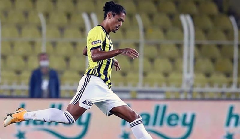 Fenerbahçe'de bir ayrılık daha