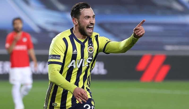 Fenerbahçe'nin göndermeye çalıştığı Gümüş, alacaklarını istedi