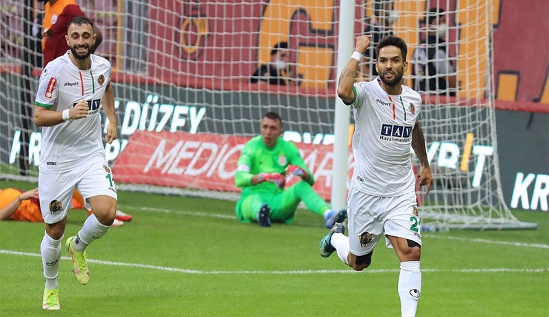 Alanyaspor deplasmanda Galatasaray'ı mağlup etti