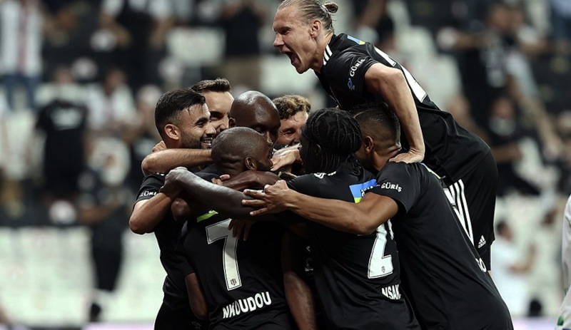 Beşiktaş, Sivasspor karşısında hangi 11'le sahada?