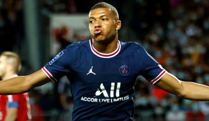 Mbappe'den itiraf: Yazın PSG'den ayrılmak istemiştim