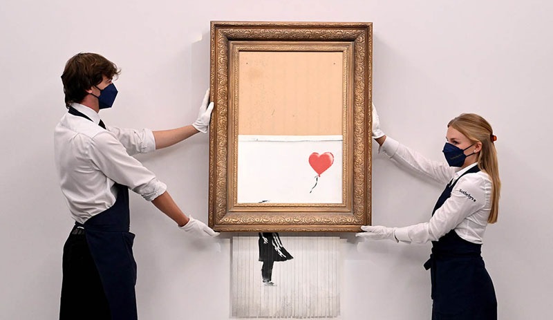 Banksy'nin parçalanan eseri, 18 milyon 582 bin sterline alıcı buldu