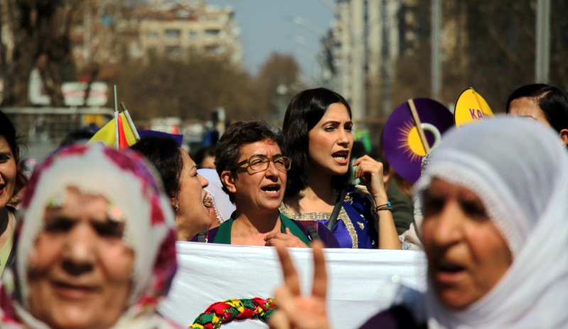 Birleşik Kürt Kadın Platformu’ndan TJA Dönem Sözcüsü Ayşe Gökkan’a destek