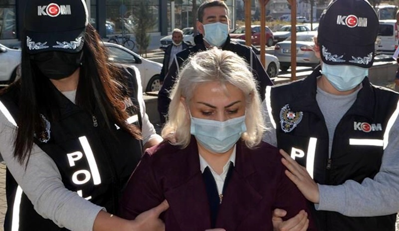 Doçentlik belgesi sahte çıkan Zehra Zulal Atalay Laçin tutuklandı
