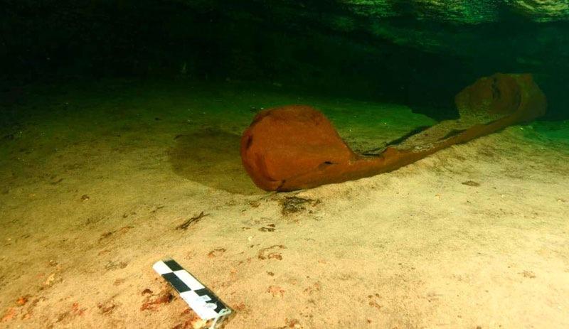 Bin yıllık Maya kanosu bozulmamış halde bulundu