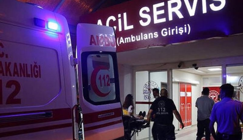 Depoda duvar çöktü: 8 işçi yaralandı