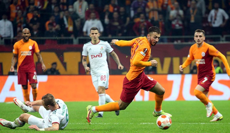 Galatasaray, Lokomotiv Moskova maçında 'kural hatası' olduğu gerekçesiyle UEFA'ya başvuruyor