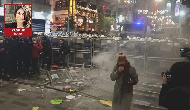 'Kadına Karşı Şiddetle Mücadele Günü'nde polis kadınlara gazla saldırdı