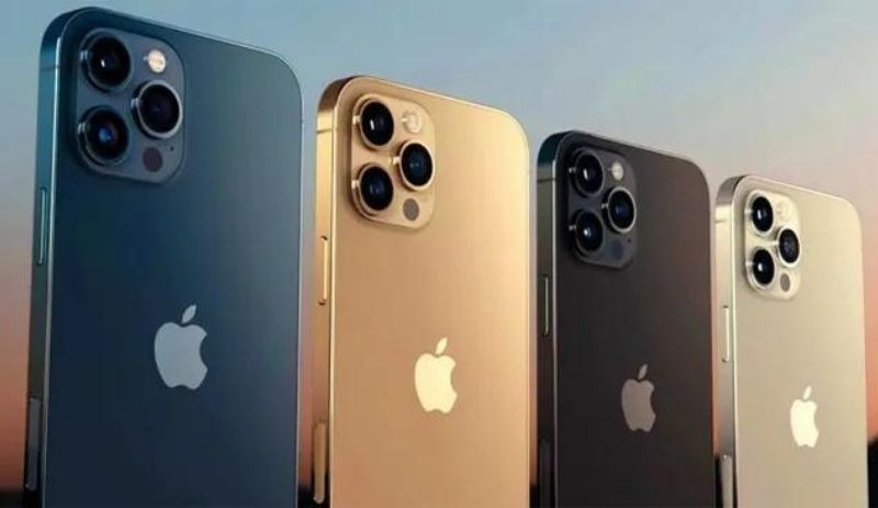 Apple, zamlı iPhone fiyatlarıyla geri döndü