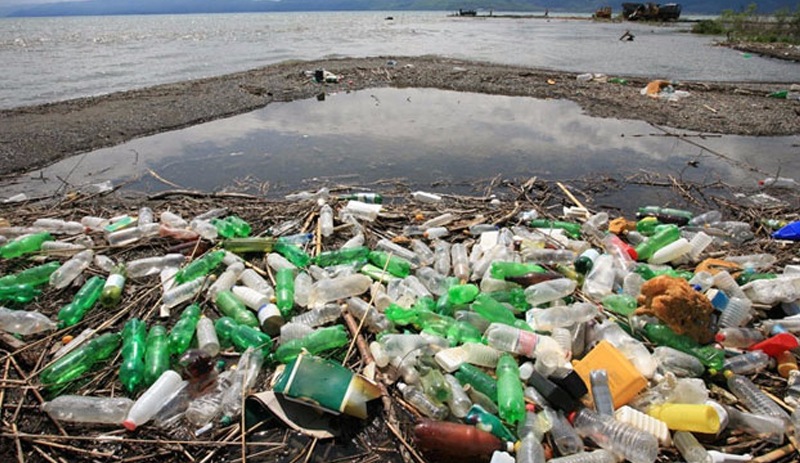 Musluk sularından plastik akıyor