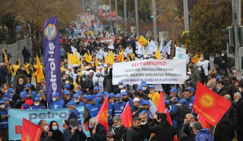 Emekçiler İstasyon Meydanı’ndan seslendi: Geçinemiyoruz