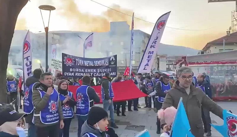 Türk Metal Bursa’da zam teklifini protesto etti: Hodri meydan