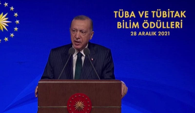 Erdoğan: Cari fazla vermeye başlayacağımız günler inşallah yakındır