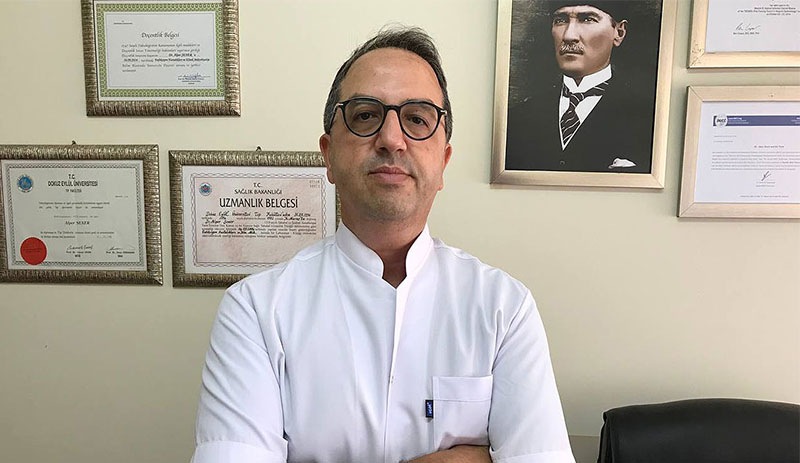 Bilim Kurulu Üyesi Prof. Dr. Şener'den 'Omicron rehaveti' uyarısı