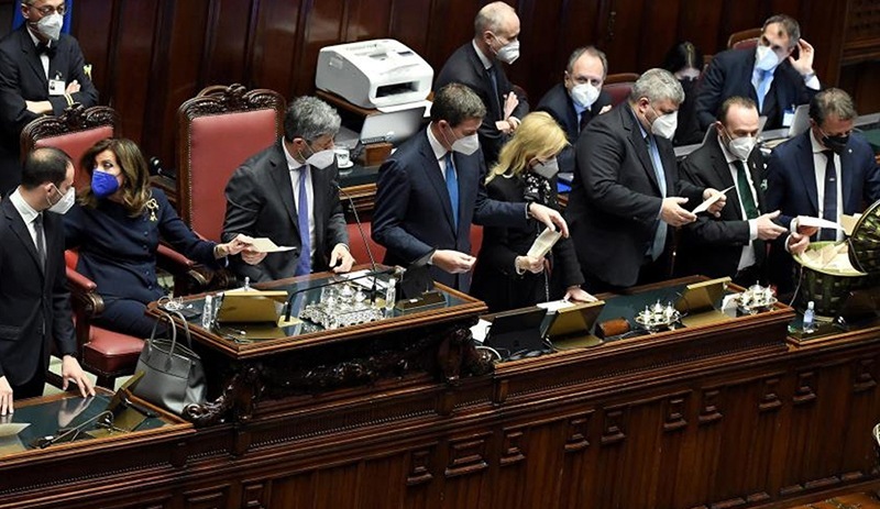 İtalya'da cumhurbaşkanlığı seçimlerinin 6’ıncı turunda da sonuç çıkmadı