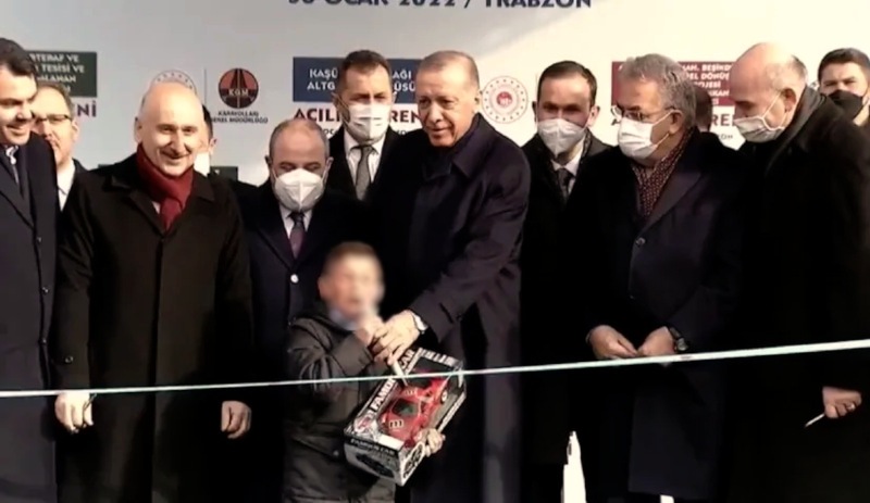 Erdoğan'ın kendisine 'hain' dedirttiği çocuğu Kılıçdaroğlu savundu
