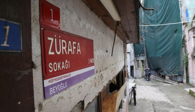 Beyoğlu Zürafa Sokak yıkılıyor