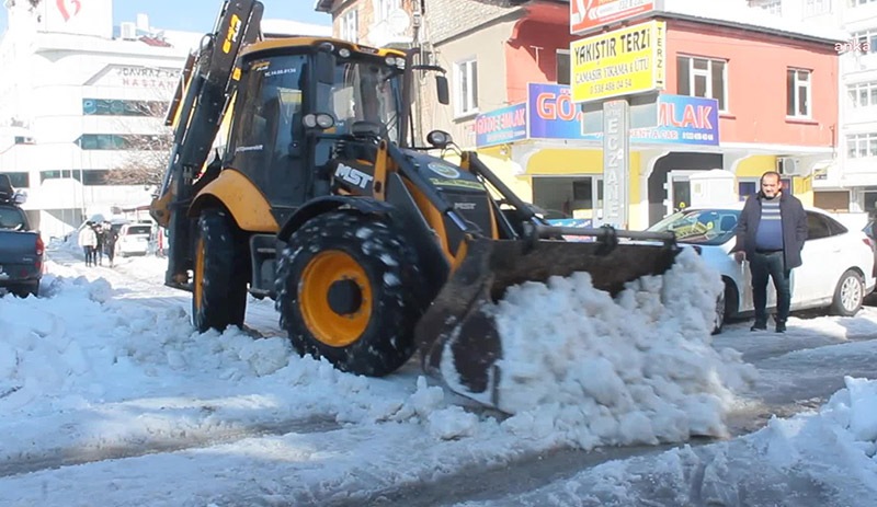 Isparta’da kar yağışı nedeniyle eğitime 5 gün ara verildi