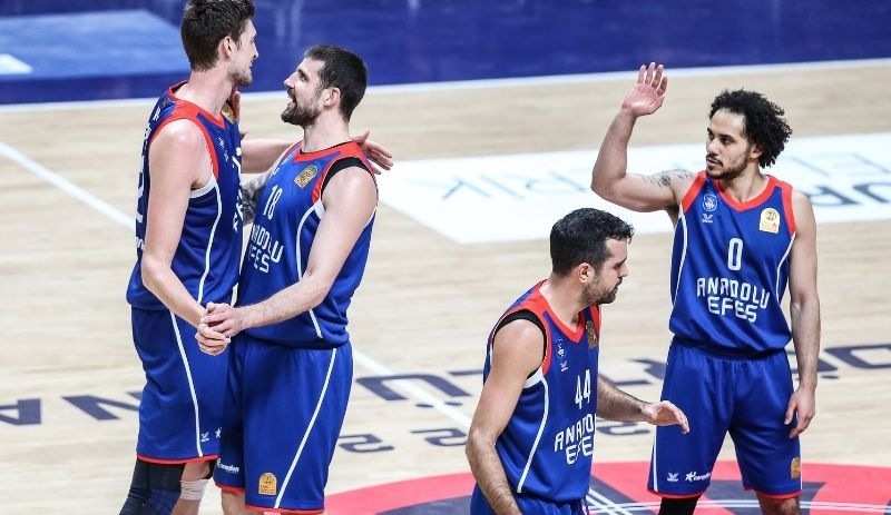 Bitci Türkiye Kupası'nın sahibi Anadolu Efes oldu