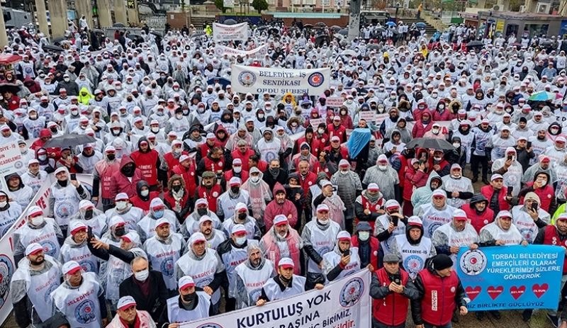 Bakırköy Belediyesi'nde greve katılan 10 işçi işten atıldı