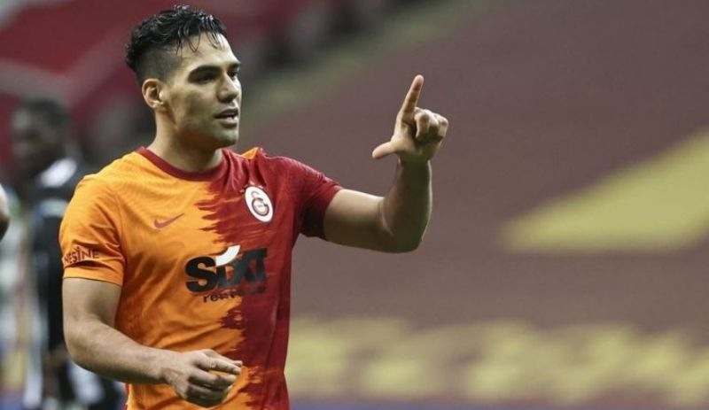 Galatasaray'da menajerlik ücretleri açıklandı: Falcao'ya rekor harcama