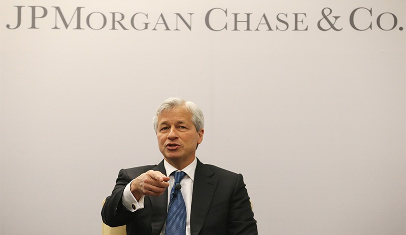 JPMorgan CEO'su Dimon: SWIFT yasağı Ruslarla iş yapmaya engel değil