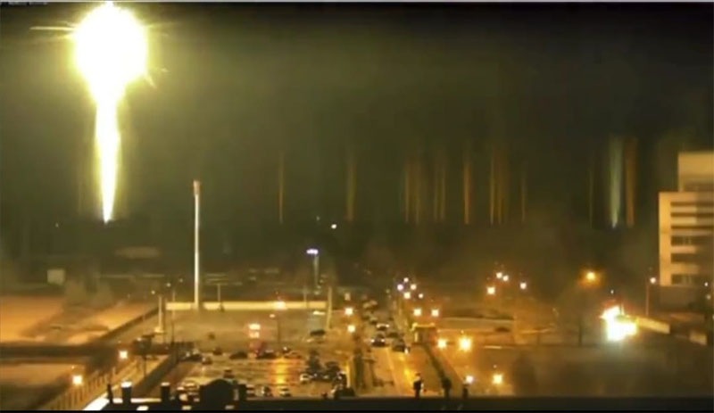 Ukrayna'nın en büyük nükleer santralinde yangın